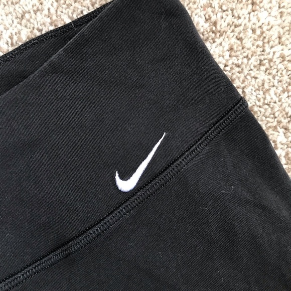 Nike yoga pants - Picture 3 of 5